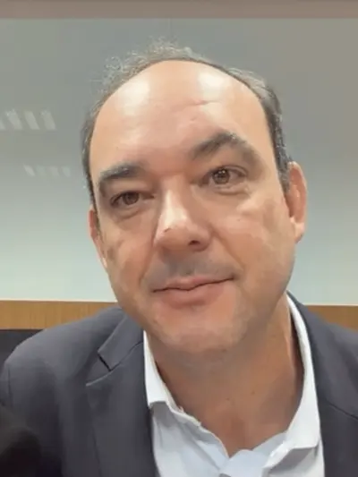 Retrato de Flávio Roscoe