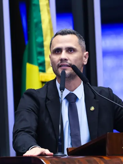 Retrato de Cleitinho Azevedo