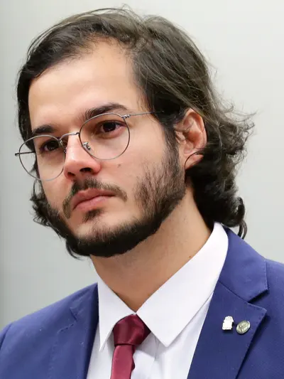 Retrato de Túlio Gadêlha
