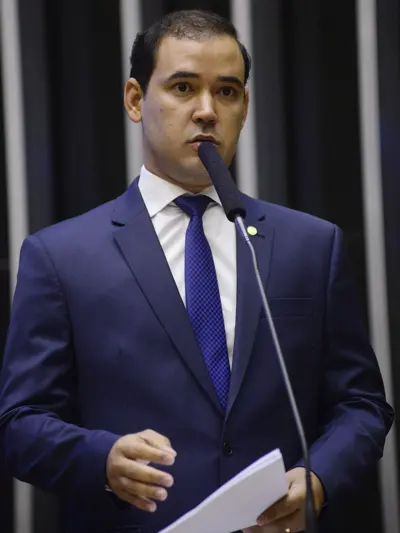 Retrato de Vicentinho Júnior